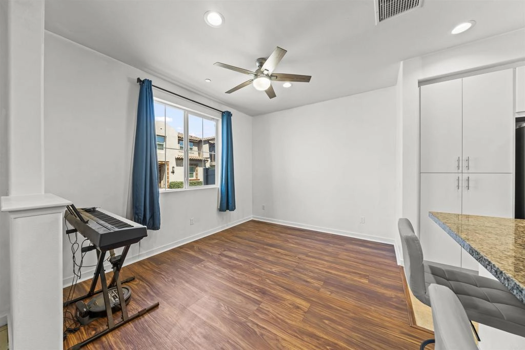 Other - 45477 Calle Cirros, Temecula, CA 92592 photo 4 of 10