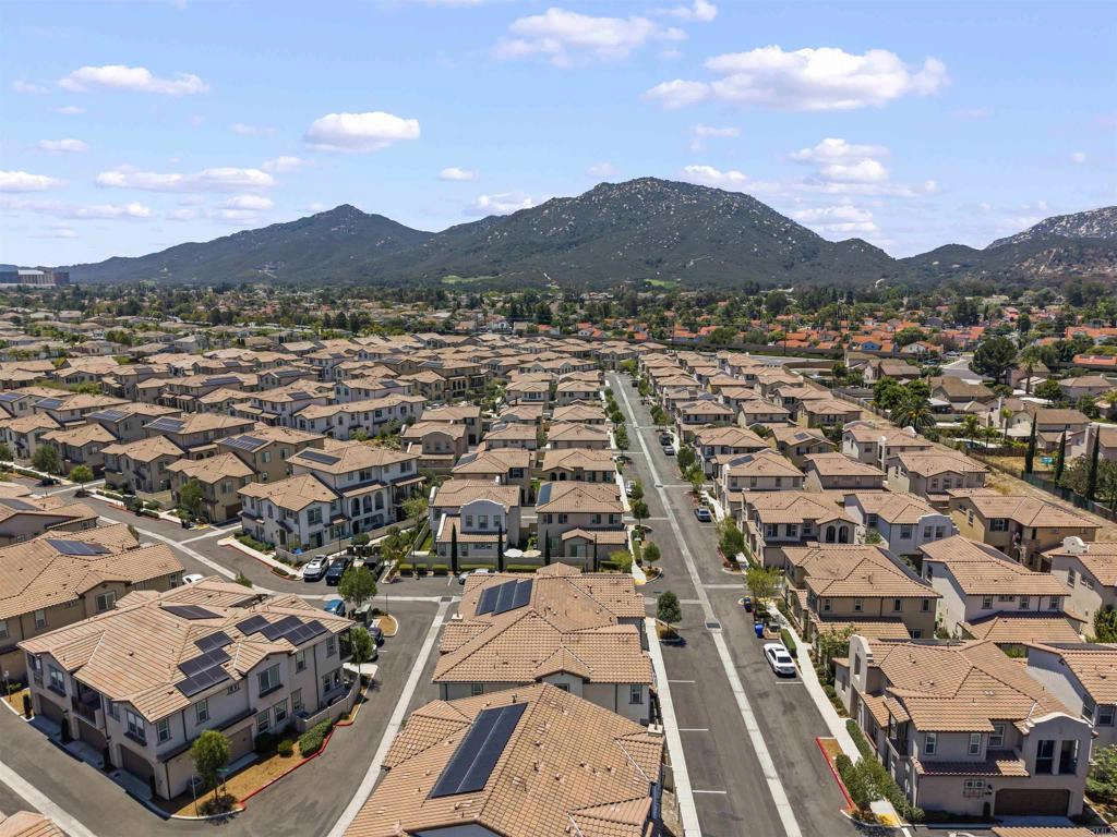 View/Area - 45477 Calle Cirros, Temecula, CA 92592 photo 12 of 12