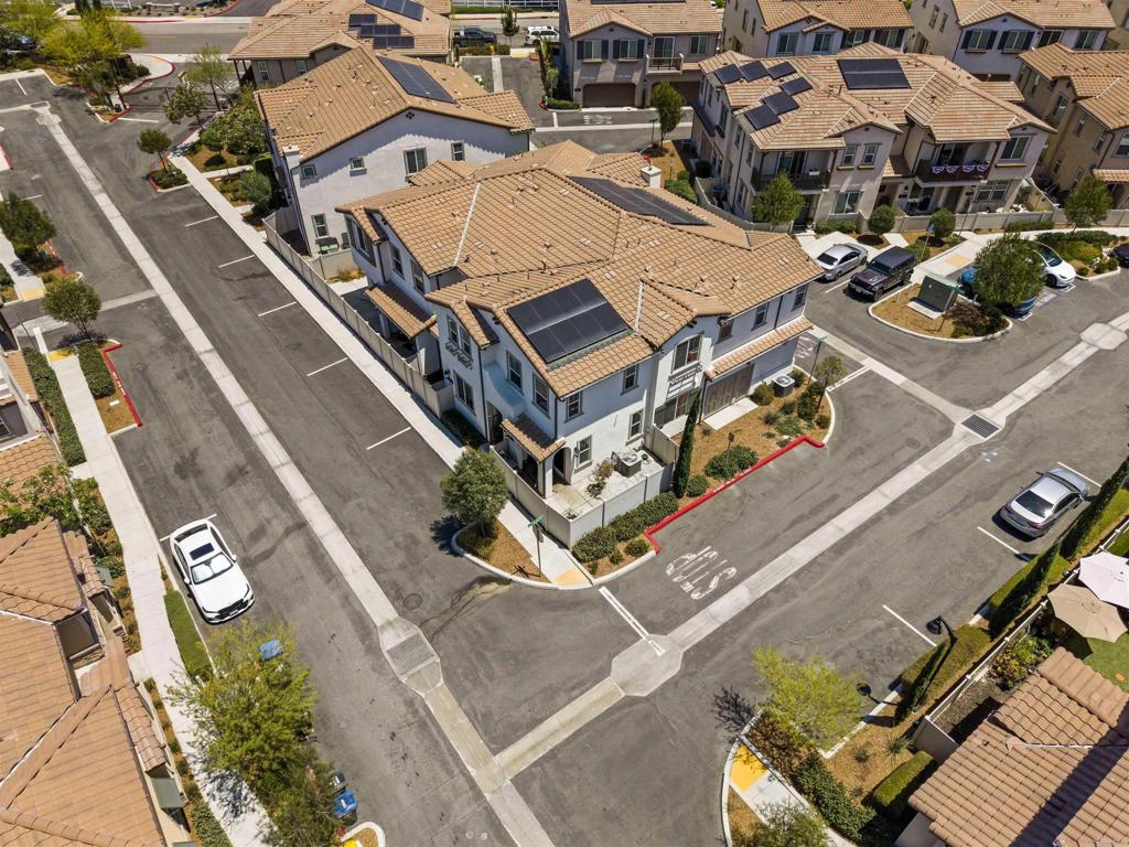 View/Area - 45477 Calle Cirros, Temecula, CA 92592 photo 10 of 12