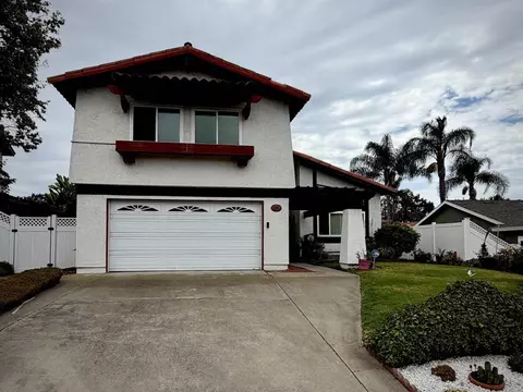 1396 Valencia Loop, Chula Vista, CA 91910 photo 1