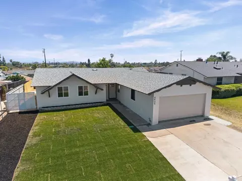 8405 Lake Ben Ave, San Diego, CA 92119