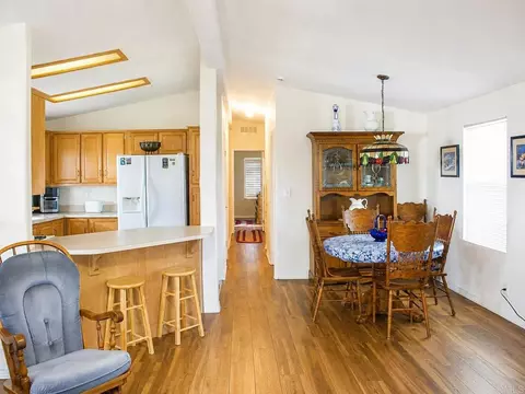 1285 E Washington #15, El Cajon, CA 92019 photo 2