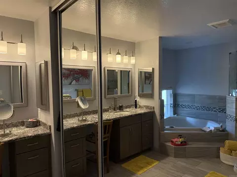 Bath - 13107 Lindo Ln, Lakeside, CA 92040 photo 1 of 5