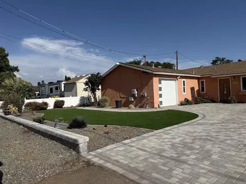 Exterior - 13107 Lindo Ln, Lakeside, CA 92040 photo 3 of 6