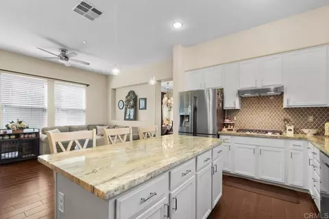 Kitchen - 1394 Pershing Rd, Chula Vista, CA 91913 photo 3 of 5