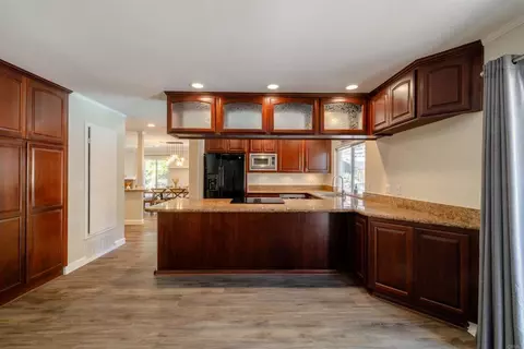 1105 Via Trieste, Chula Vista, CA 91911 photo 6