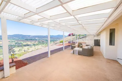 2556 Wind River Rd, El Cajon, CA 92019 photo 3