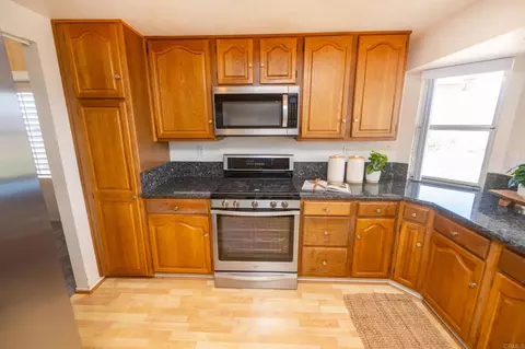 2556 Wind River Rd, El Cajon, CA 92019 photo 13