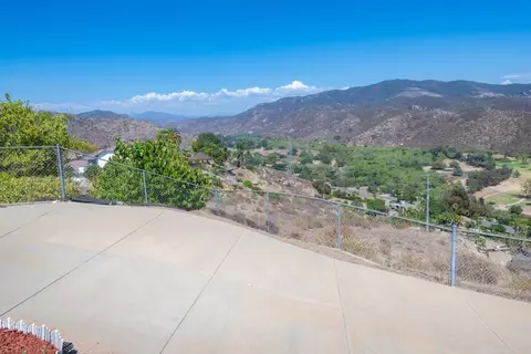 2556 Wind River Rd, El Cajon, CA 92019 photo 6