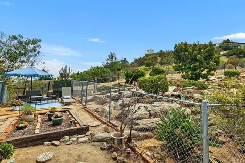 Exterior - 3969 Apore St, La Mesa, CA 91941 photo 5 of 13