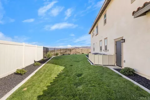 Exterior - 39210 Stallion Dr, Palmdale, CA 93551 photo 7 of 12