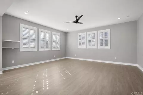 Living - 39210 Stallion Dr, Palmdale, CA 93551 photo 2 of 2