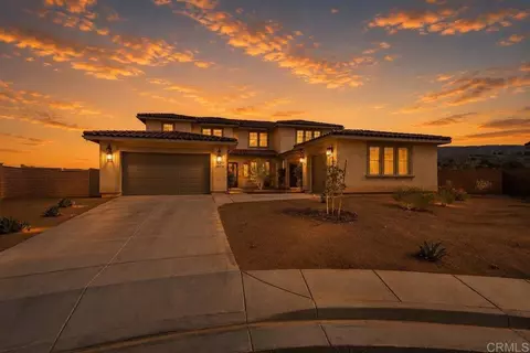 Exterior - 39210 Stallion Dr, Palmdale, CA 93551 photo 1 of 12
