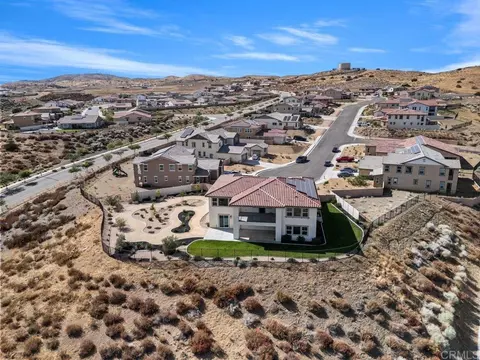 View/Area - 39210 Stallion Dr, Palmdale, CA 93551 photo 4 of 9