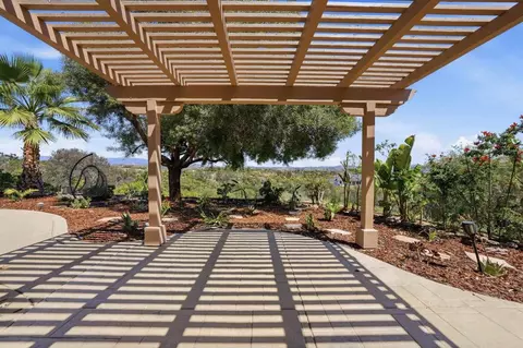 Exterior - 3676 Alta Vista Dr, Fallbrook, CA 92028 photo 2 of 14