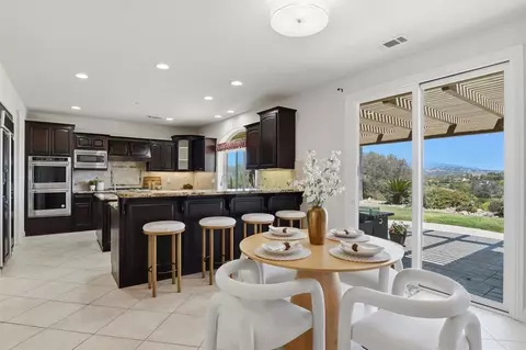Dining - 3676 Alta Vista Dr, Fallbrook, CA 92028 photo 5 of 5