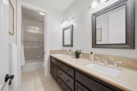 Bath - 3676 Alta Vista Dr, Fallbrook, CA 92028 photo 3 of 4