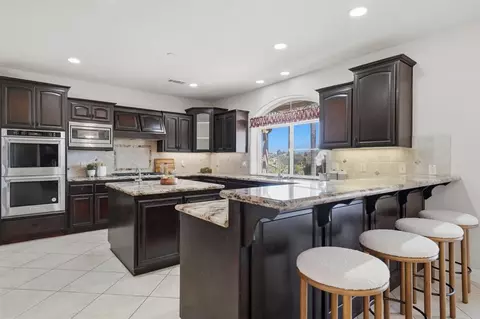 Kitchen - 3676 Alta Vista Dr, Fallbrook, CA 92028 photo 1 of 7