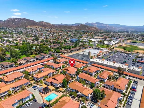 View/Area - 9872 Shirley Gardens Dr #4, Santee, CA 92071 photo 6 of 6