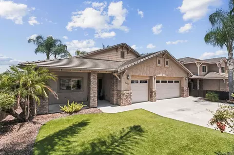 Exterior - 9460 Slope St, Santee, CA 92071 photo 4 of 9