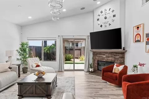 Living - 9460 Slope St, Santee, CA 92071 photo 2 of 4