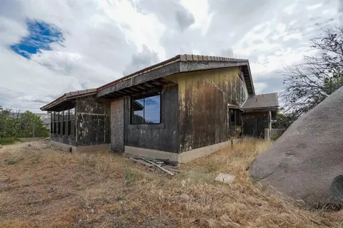 Exterior - 23660 Old Ranch Rd, Alpine, CA 91901 photo 6 of 13