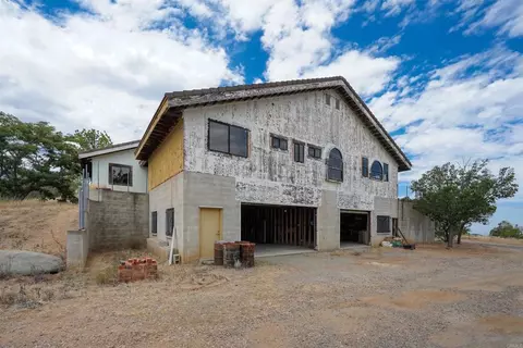 Exterior - 23660 Old Ranch Rd, Alpine, CA 91901 photo 2 of 13