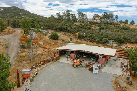 Exterior - 23660 Old Ranch Rd, Alpine, CA 91901 photo 10 of 13