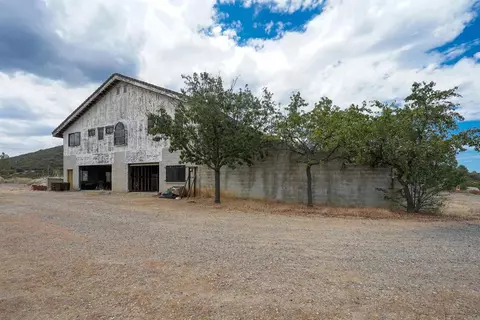 Exterior - 23660 Old Ranch Rd, Alpine, CA 91901 photo 4 of 13