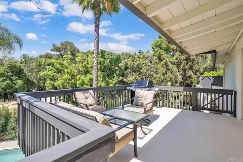 Exterior - 3550 Laketree Dr, Fallbrook, CA 92028 photo 6 of 15