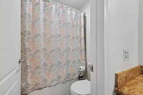 Bath - 615 Fredricks Ave #161, Oceanside, CA 92058 photo 2 of 4