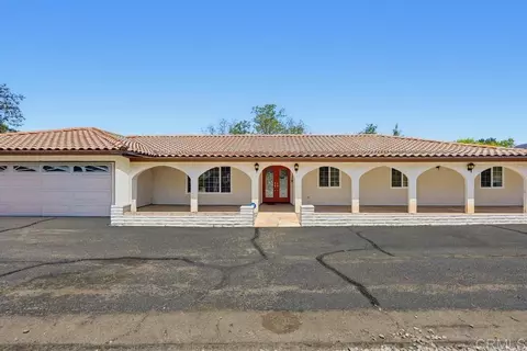 Exterior - 2185 Via Dieguenos, Alpine, CA 91901 photo 2 of 17