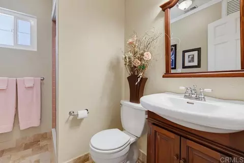 Bath - 2185 Via Dieguenos, Alpine, CA 91901 photo 1 of 6