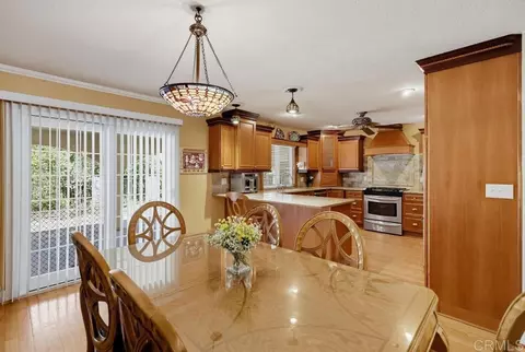 Dining - 2185 Via Dieguenos, Alpine, CA 91901 photo 3 of 3