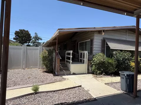 9255 N Magnolia Ave #SPC 14, Santee, CA 92071