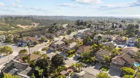 View/Area - 522 Bayona Loop, Chula Vista, CA 91910 photo 10 of 18