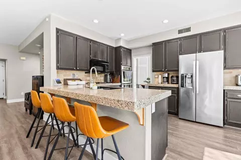 Kitchen - 522 Bayona Loop, Chula Vista, CA 91910 photo 6 of 6