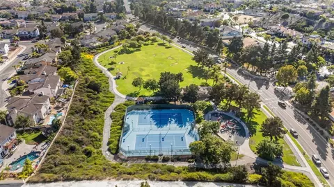 View/Area - 522 Bayona Loop, Chula Vista, CA 91910 photo 18 of 18