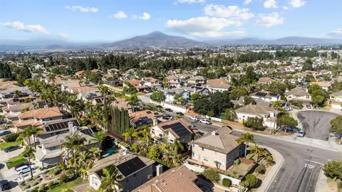 View/Area - 522 Bayona Loop, Chula Vista, CA 91910 photo 14 of 18