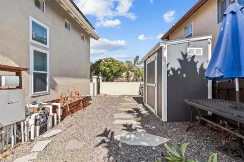 Exterior - 522 Bayona Loop, Chula Vista, CA 91910 photo 9 of 12