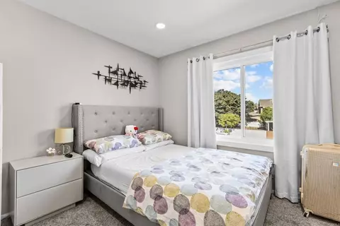 Bedroom - 522 Bayona Loop, Chula Vista, CA 91910 photo 4 of 7