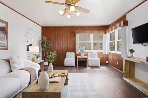Living - 246 Elm Ave, Imperial Beach, CA 91932 photo 2 of 6