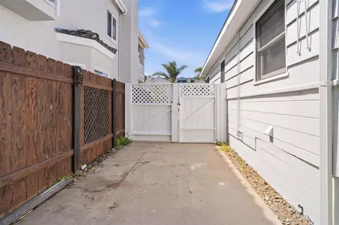 Exterior - 246 Elm Ave, Imperial Beach, CA 91932 photo 6 of 7