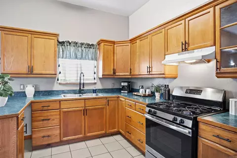 Kitchen - 246 Elm Ave, Imperial Beach, CA 91932 photo 7 of 7