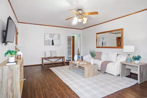Living - 246 Elm Ave, Imperial Beach, CA 91932 photo 3 of 6