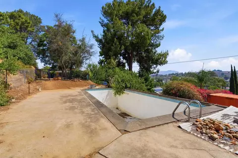 Exterior - 11825 Taia Ln, Lakeside, CA 92040 photo 15 of 21