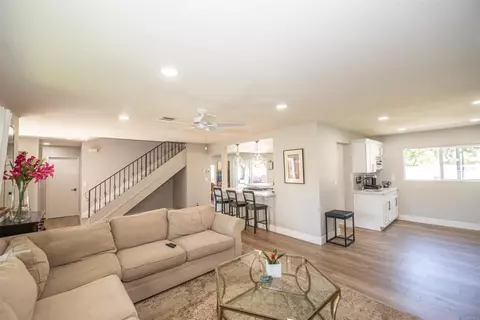 291 Surrey Pl, Bonita, CA 91902