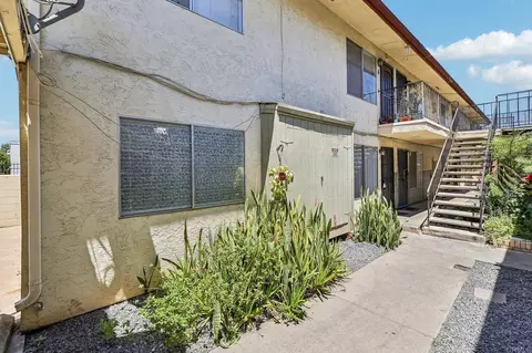 Exterior - 465 E Bradley Ave #3, El Cajon, CA 92021 photo 4 of 6