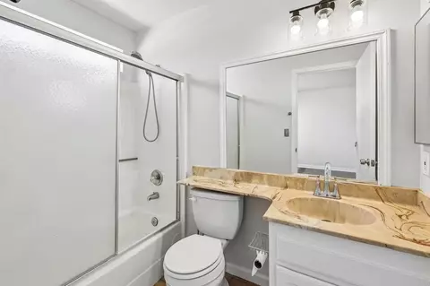 Bath - 465 E Bradley Ave #3, El Cajon, CA 92021 photo 2 of 2