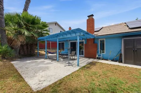 Exterior - 409 Prather Pl, Spring Valley, CA 91977 photo 5 of 7